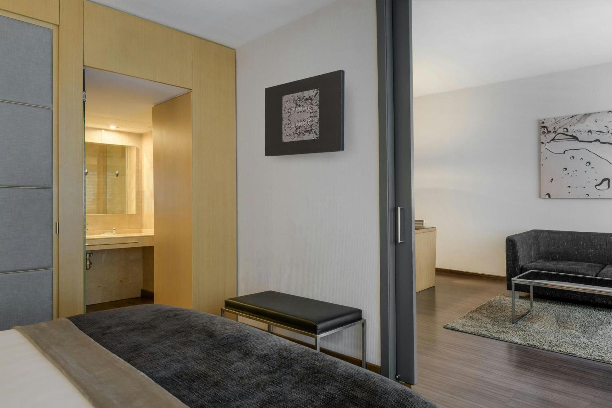 Hotel Ac Hotel Victoria Suites By Marriott 4*