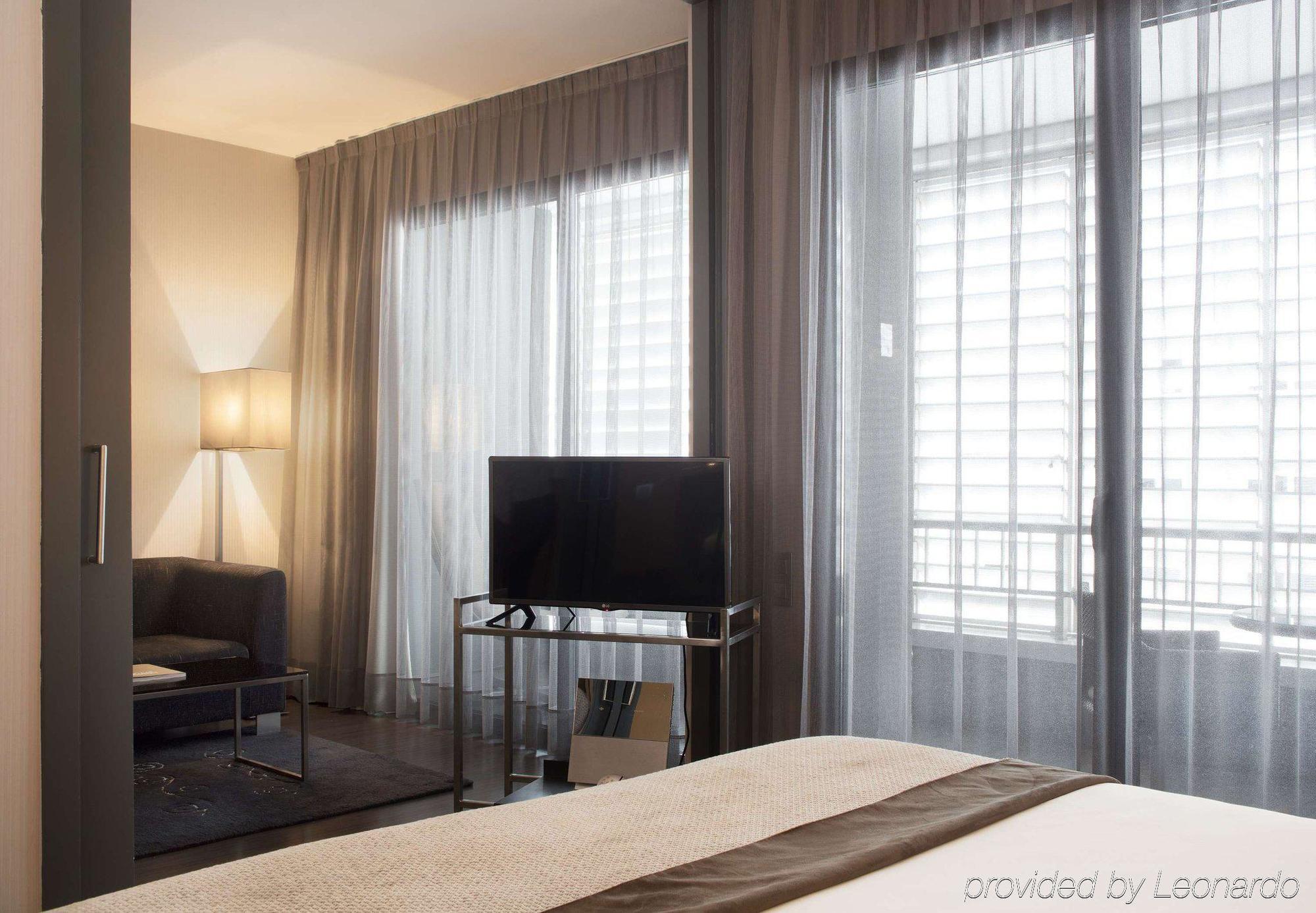 Ac Hotel Victoria Suites By Marriott