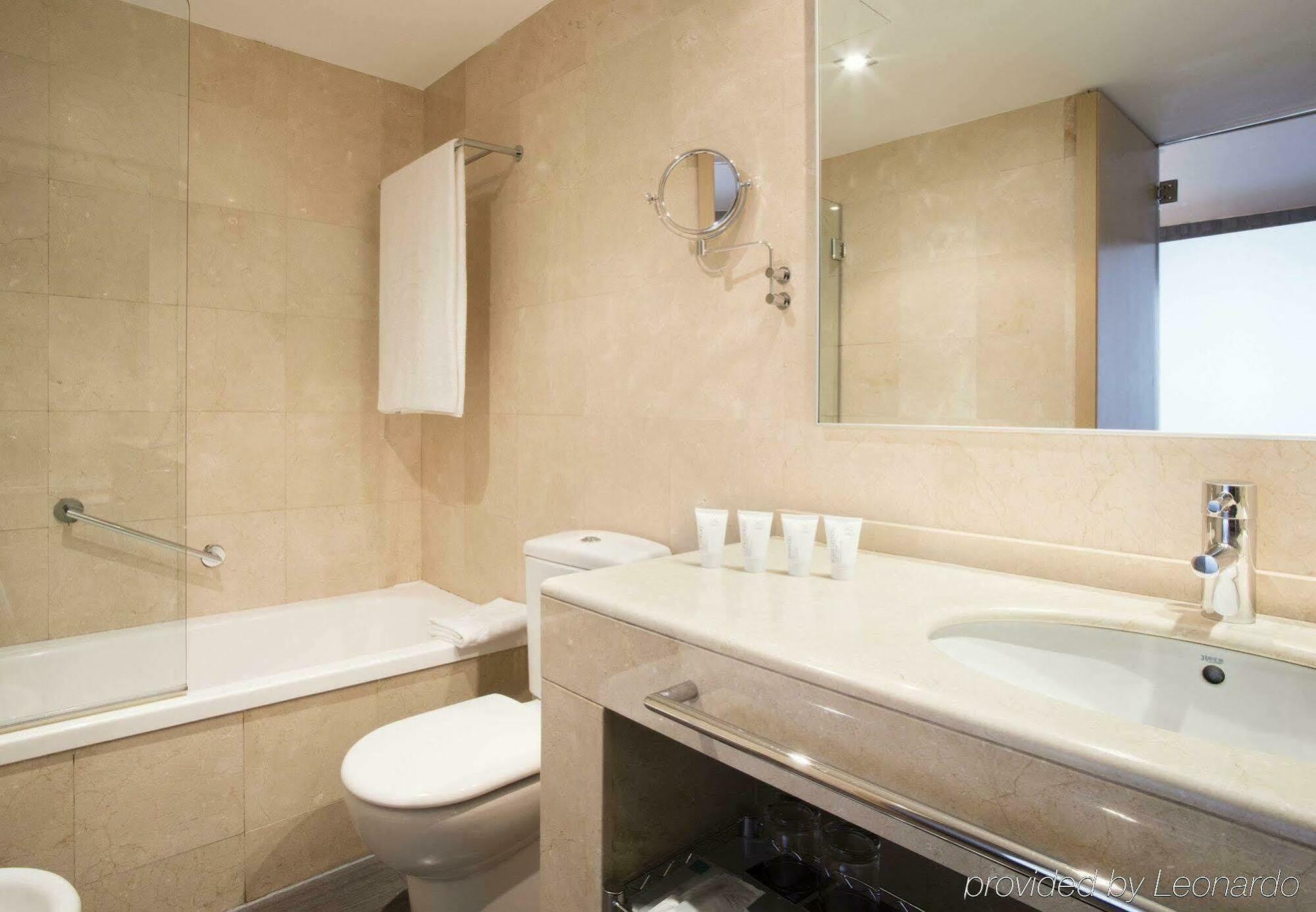 Ac Hotel Victoria Suites By Marriott Hotel 4*